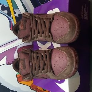 Nike Dunk Low Premium SB "City of Love Collection- Burgundy Crush"